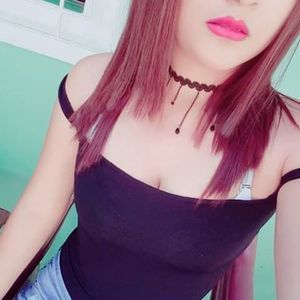 Meet your Posher, Ariana